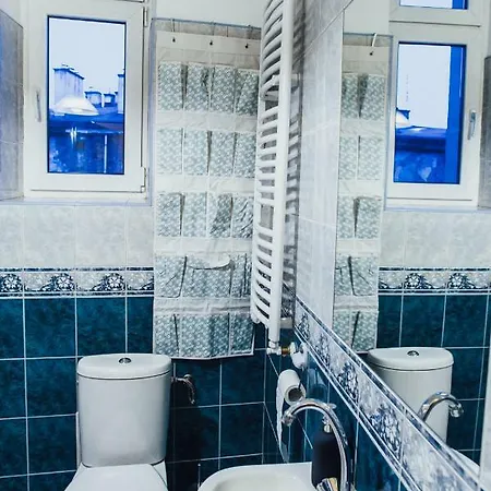 Appartement Between 4 Synagoguges - Great Location