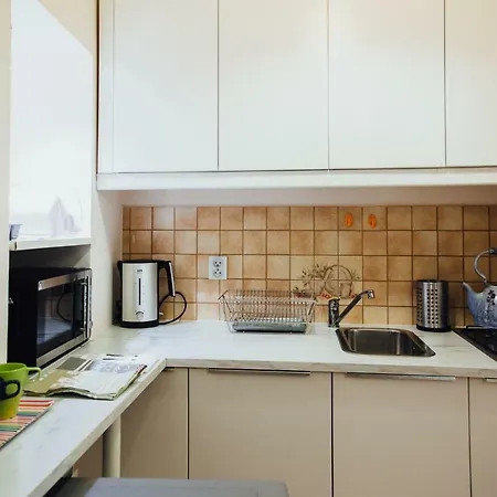 Between 4 Synagoguges - Great Location Appartement *